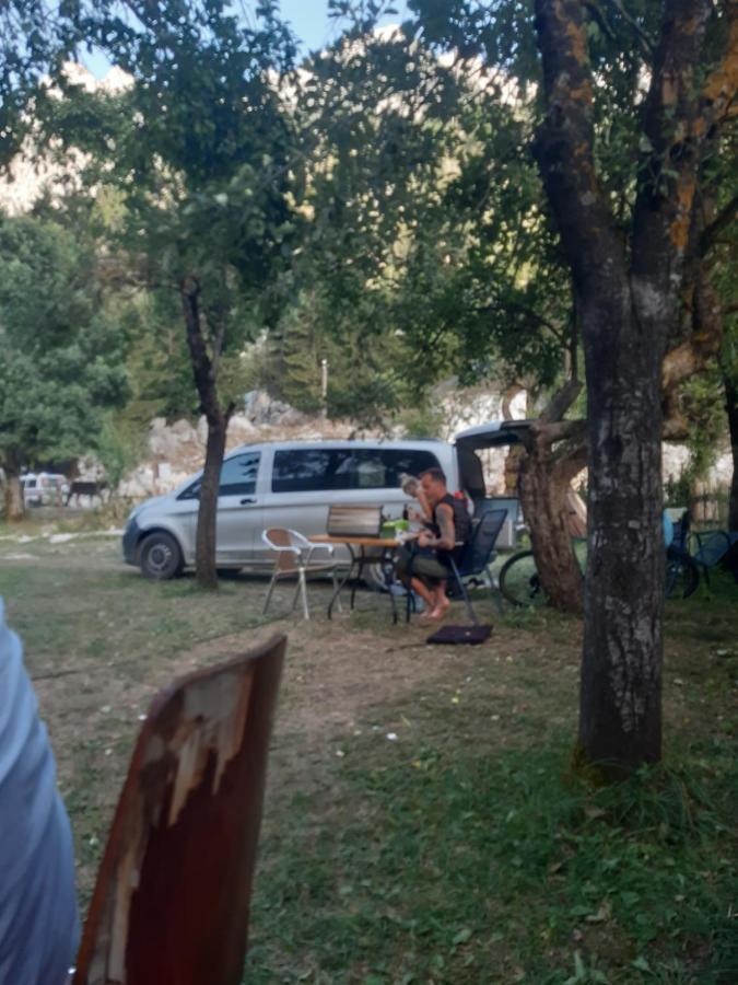 Bujtina 2 Hotel Valbone Eksteriør billede