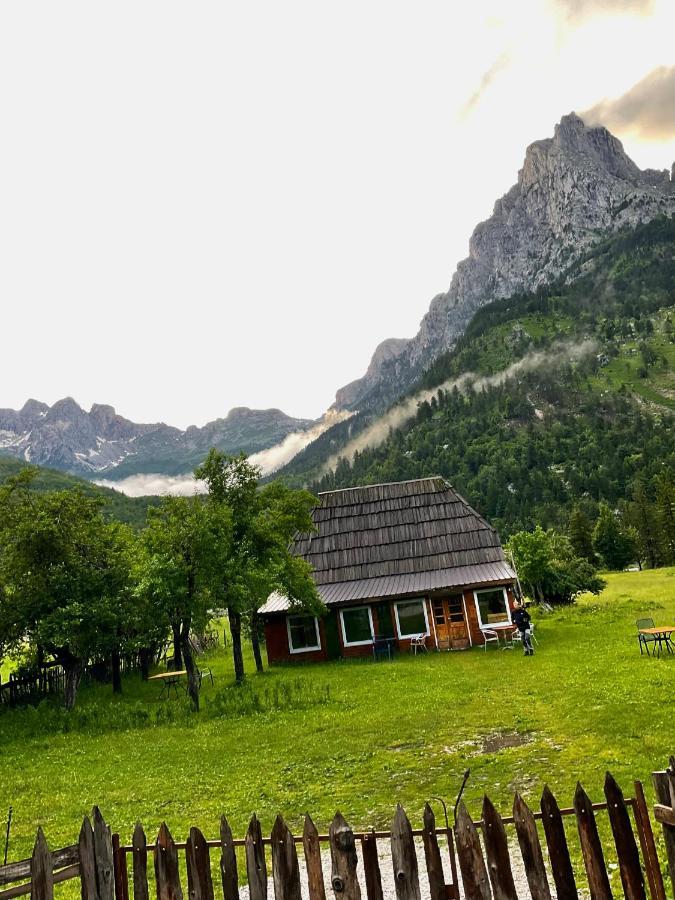 Bujtina 2 Hotel Valbone Eksteriør billede